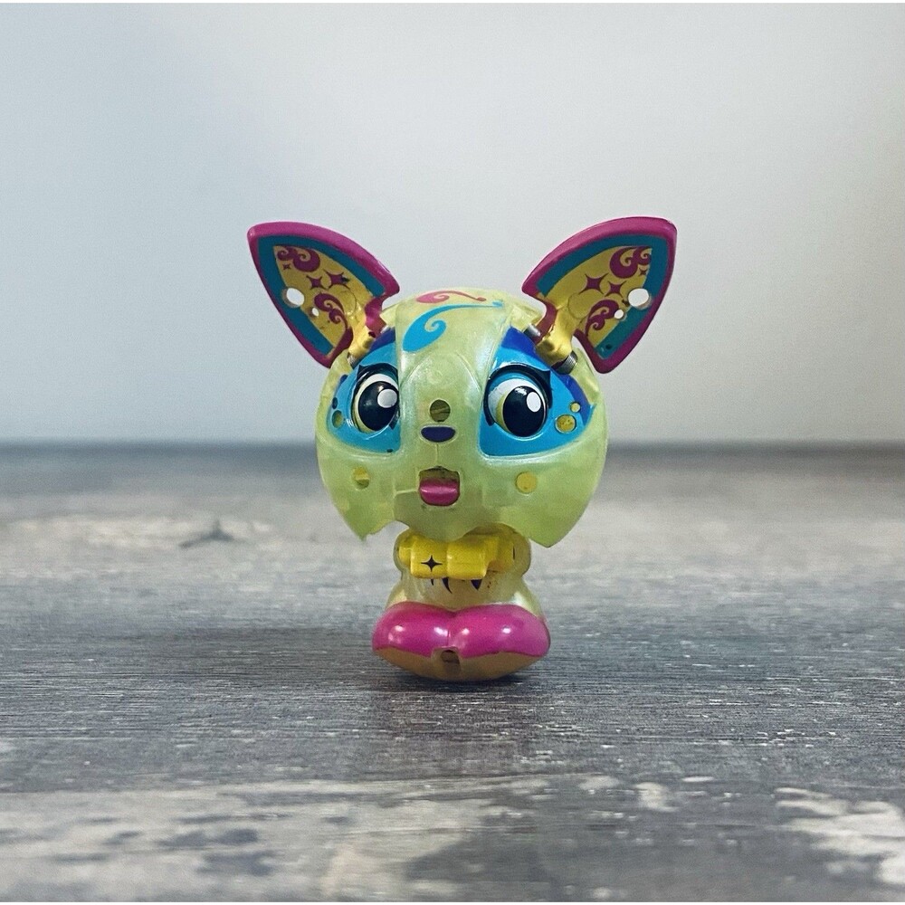 Spin Master Zoobles Spring to Life Toy Mexican Style Rabbit